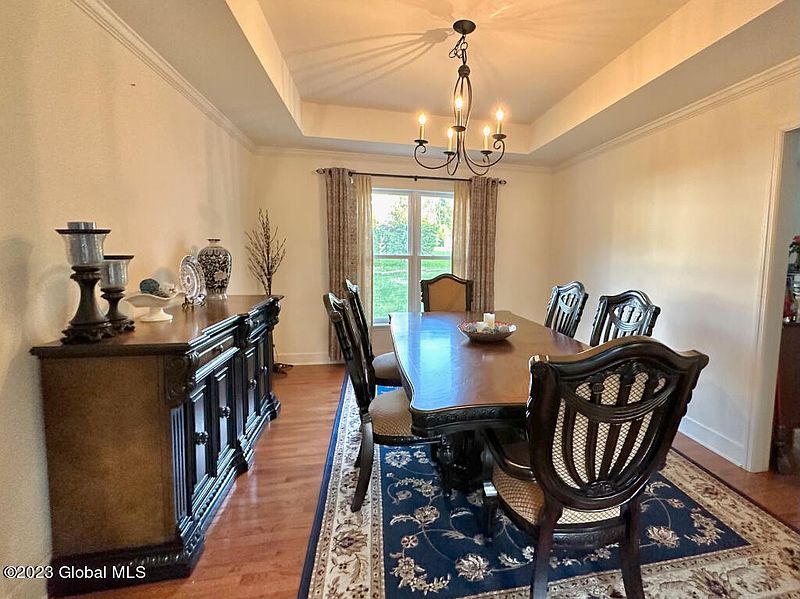 5th image of 9 Summerton Place