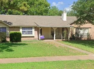 3830 Westheimer Place Dr, Houston, TX 77082