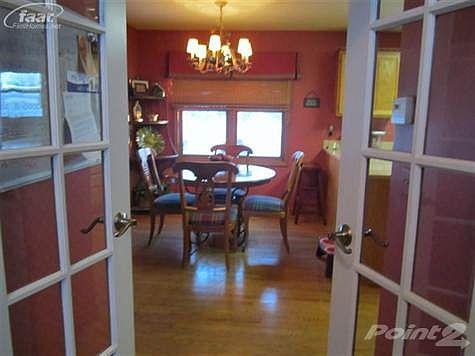 1st image of 5528 Chatham Ln