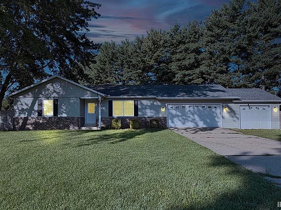 2nd image of 53537 Cleveland Estates Dr