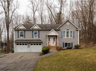 12 Michelle Dr, Newburgh, NY 12550