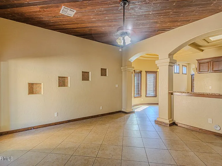 5357 Guillermo Frias Ln — Photo 15