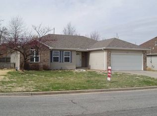 2702 S Ozark Ave, Joplin, MO 64804