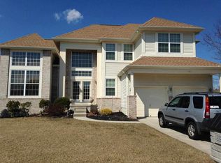 221 E Kennedy Dr, Egg Harbor Township, NJ 08234