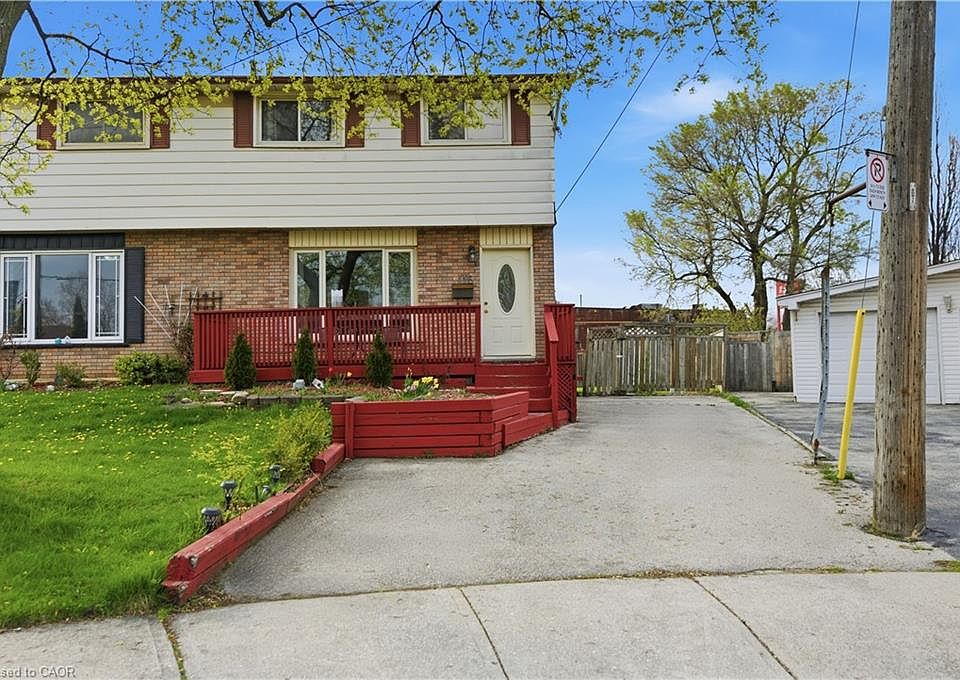 1st image of 116 Gainsborough Rd