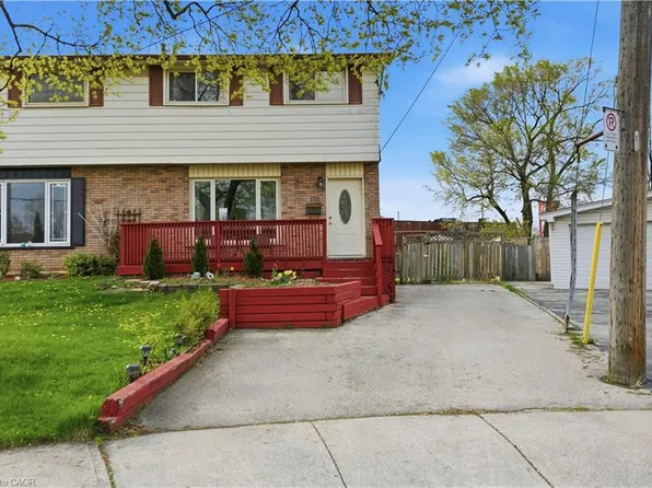 116 Gainsborough Rd, Hamilton, ON L8E 1E1
