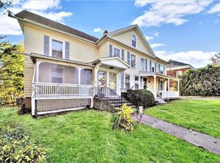 18 Myrtle St, Manchester, CT 06040