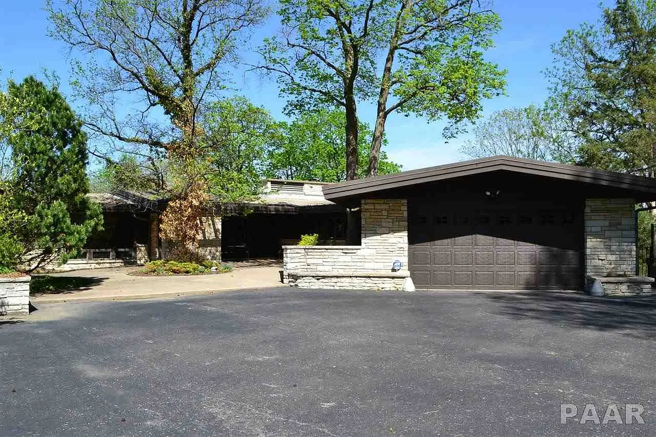 5950 N Elm Ln photo 1