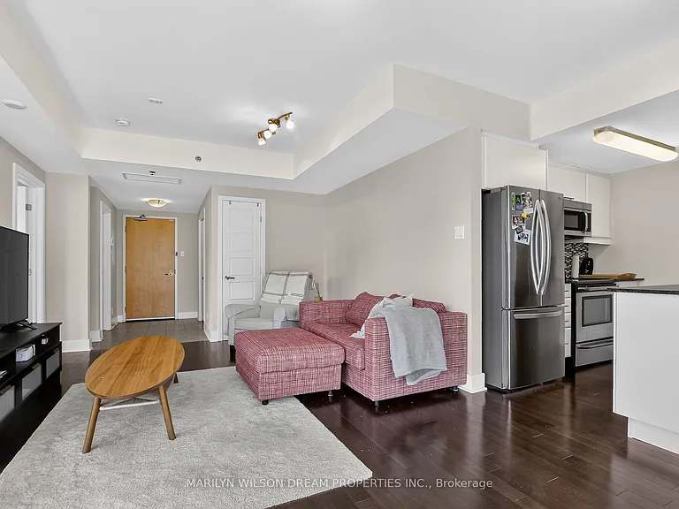 300 C Lett St #517 — Photo 7