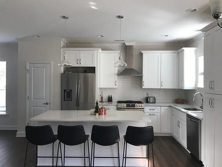 1430 Academy St — Photo 4