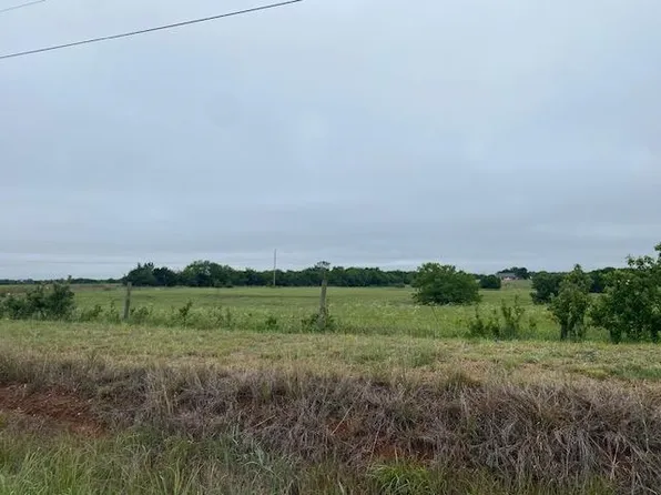 3434 E Yost Rd, Glencoe, OK 74032