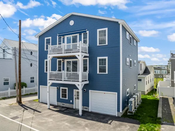 26 Atlantic Avenue, Wells, ME 04090