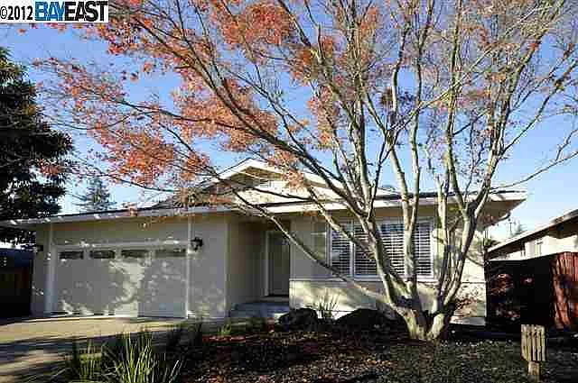 19717 Mabel Pl photo 1