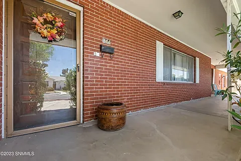 4 bed, 3200 sqft, $2,500 — Photo 3