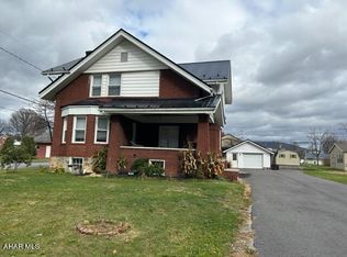 1112 N Juniata St, Hollidaysburg, PA 16648