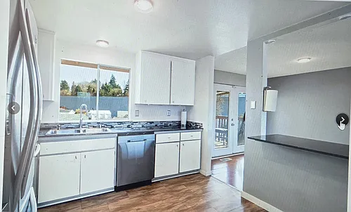 21011 54th Ave W Photo 1