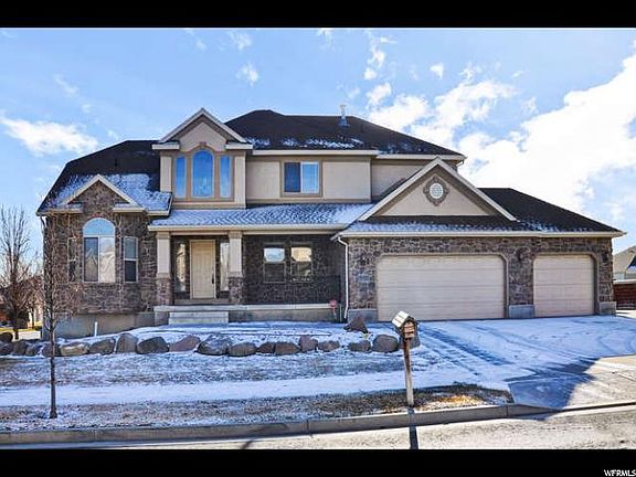 2nd image of 3187 W Alpine Creek Way