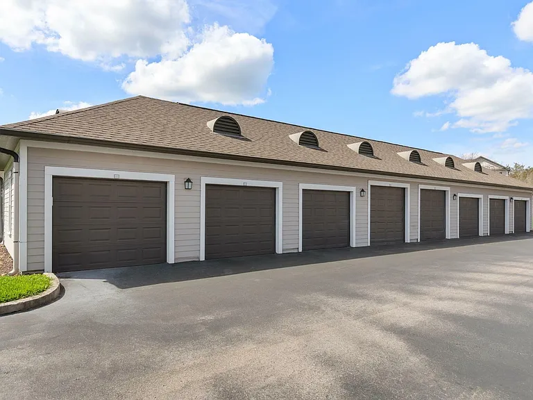 Village at Baldwin Park - Garages Available