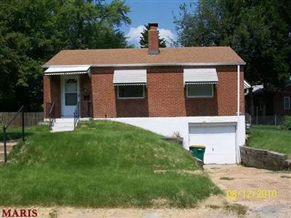 2nd image of 8873 Granada Pl