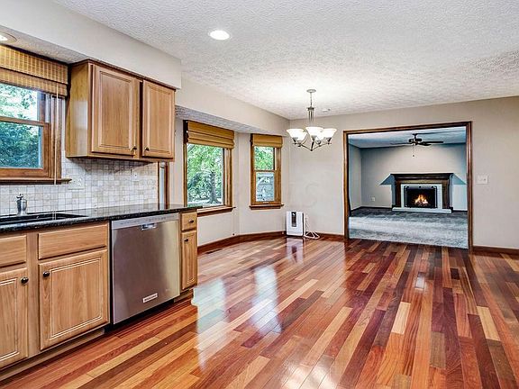 5th image of 6969 Tralee Dr