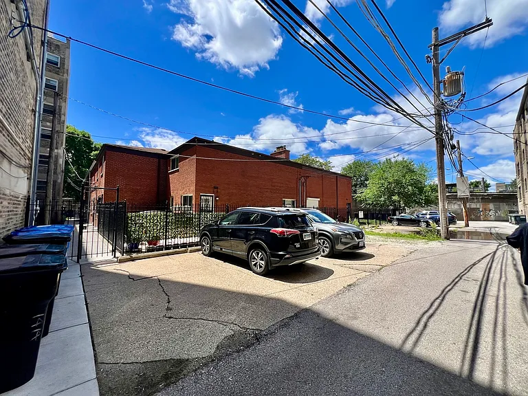 1414 W Chase Ave #D — Photo 17