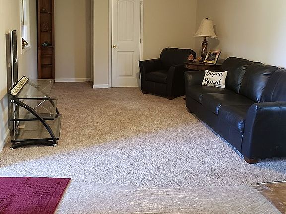 5th image of 2287 N Borcherding Rd