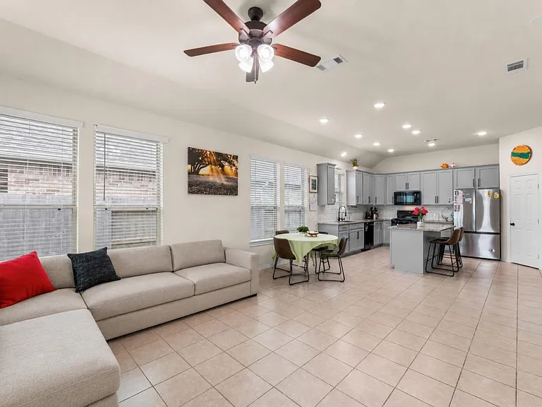 11410 Cypress Elm Ct — Photo 11