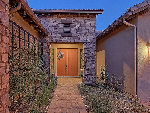 2nd image of 3117 E Half Hitch Pl