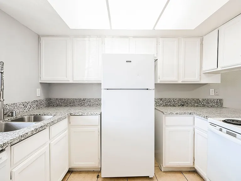 BPI 6922 Kepler Drive — Photo 4