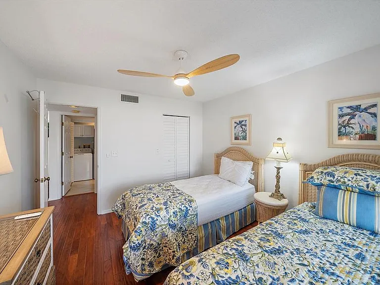 425 Cerromar Ter #359 — Photo 22