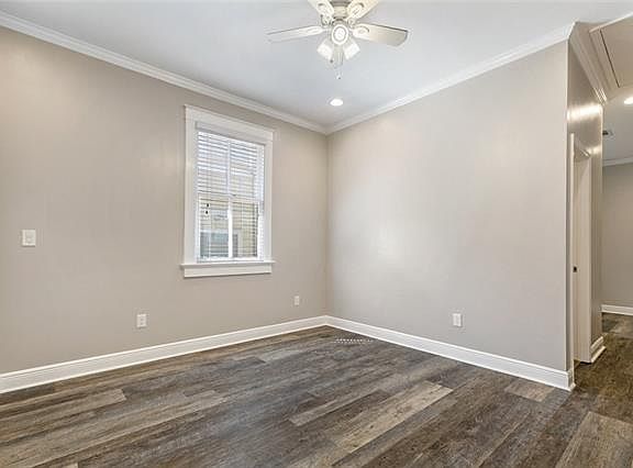 4th image of 2323 Chartres St