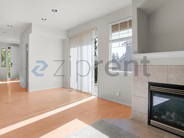 112 203rd St SE — Photo 6