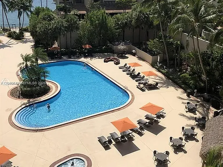 540 Brickell Key Dr #PENTHOUSE — Photo 15