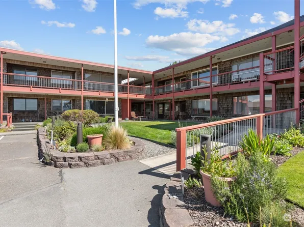 2137 Washington Street #4, Port Townsend, WA 98368