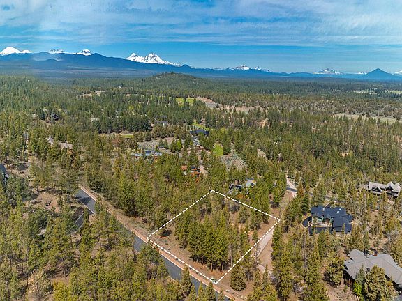 2nd image of 3399 NW Greenleaf Way