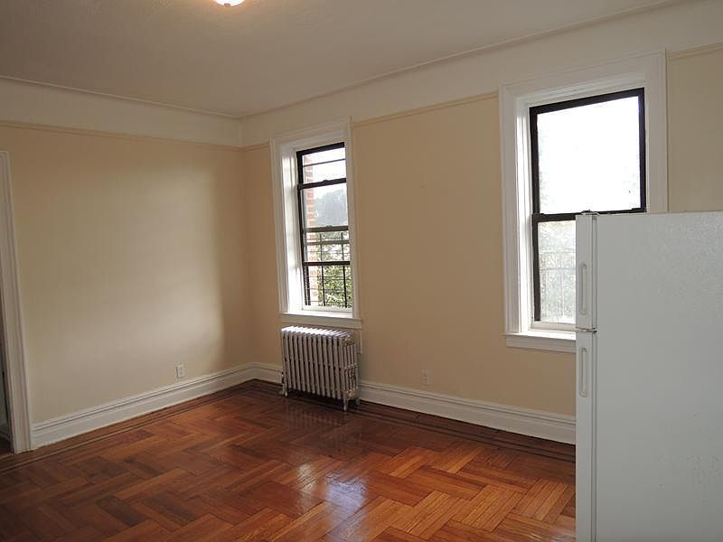 1st image of 89 Crooke Ave APT 4E
