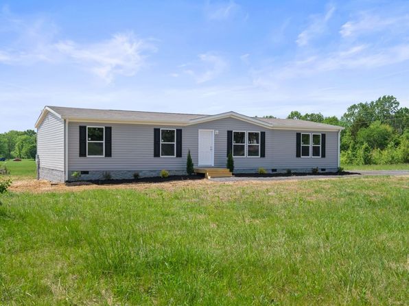 627 Cook Rd, Portland, TN 37148