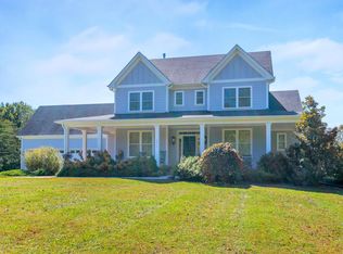 6818 Scottsville Rd, Scottsville, VA 24590