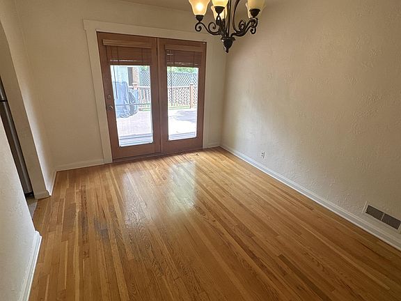 5th image of 1616 Fairacre Dr