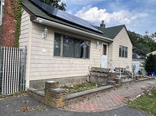 44 Lafayette Avenue, Amityville, NY 11701