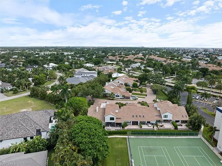 569 Park Shore Dr #G5 — Photo 41