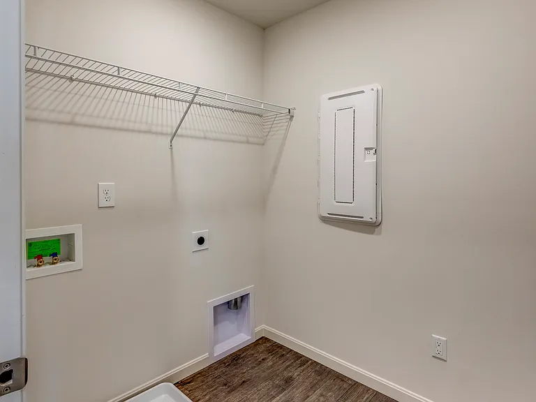 3008 Aiken Back Ln — Photo 31