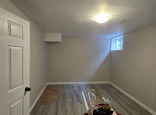 26 Sydenham Wls, Barrie, ON L4M6R4