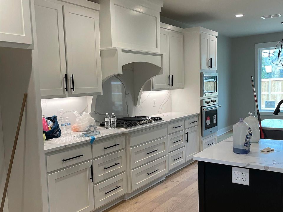 2nd image of 5974 Pelican Pl