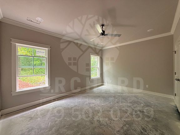 4th image of 15 Bankfoot Dr