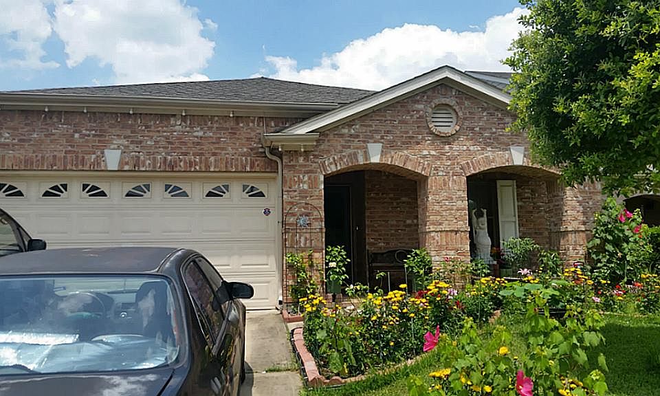 1st image of 8534 Village Rose Ln