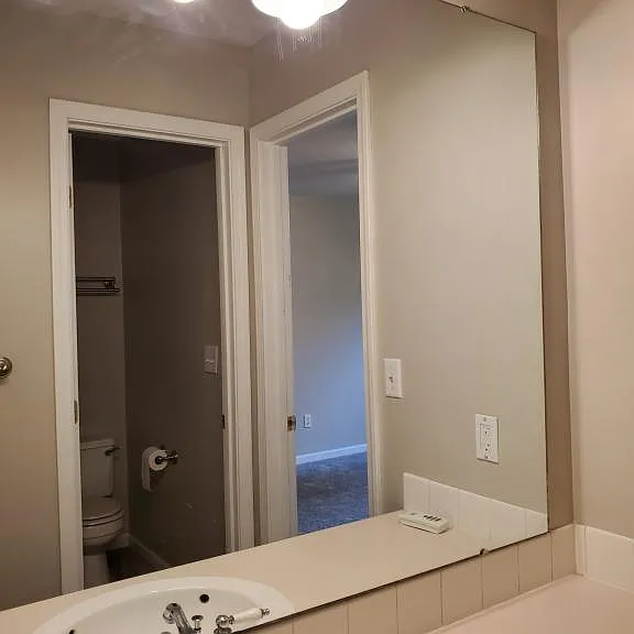 1722 Hawthorne St — Photo 16