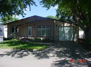 1239 Yellowstone Ave, Alliance, NE 69301