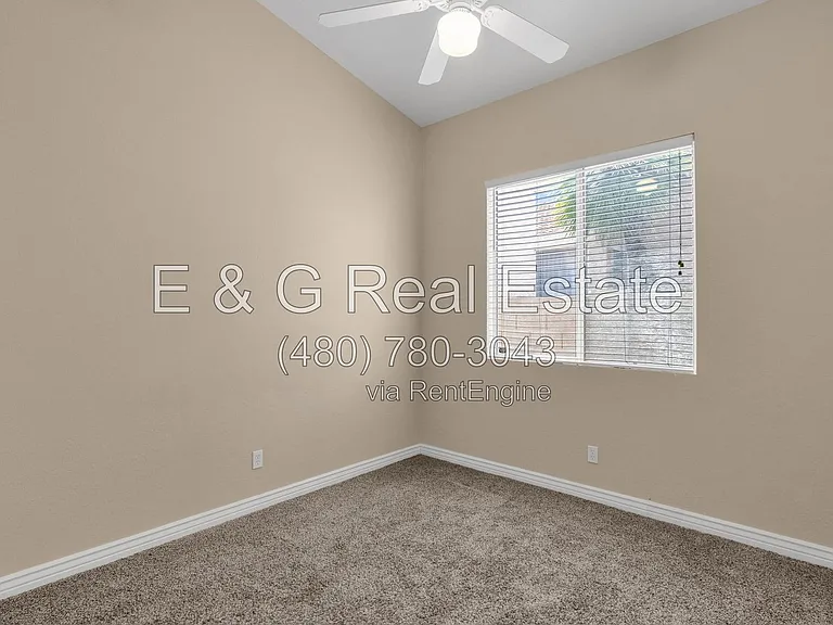 3261 W Ross Dr — Photo 20
