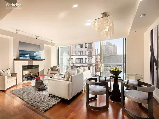 Sold by Sotheby's International Realty | media 2